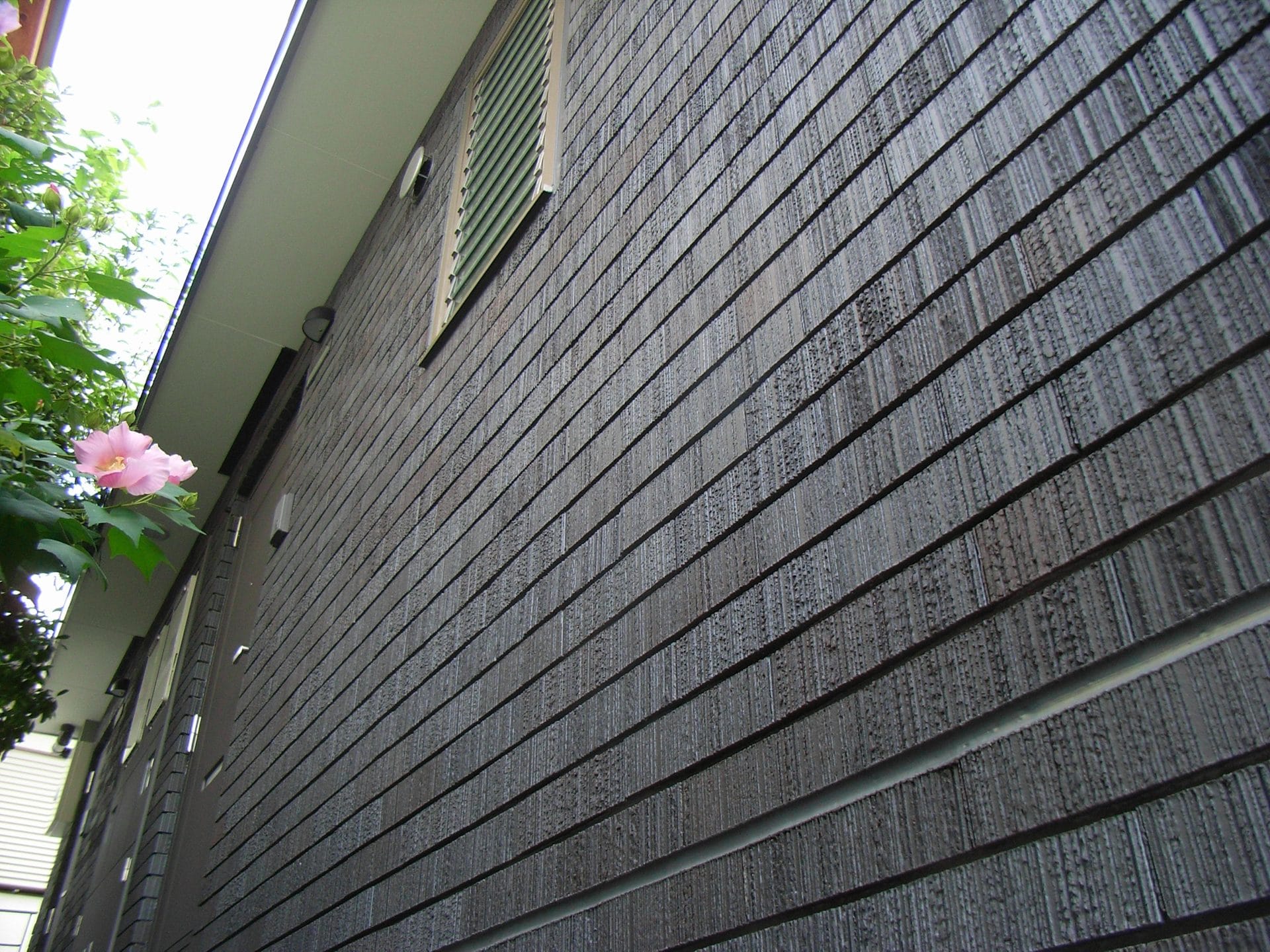 二丁掛スクラッチ／縦目地無し／賃貸住宅