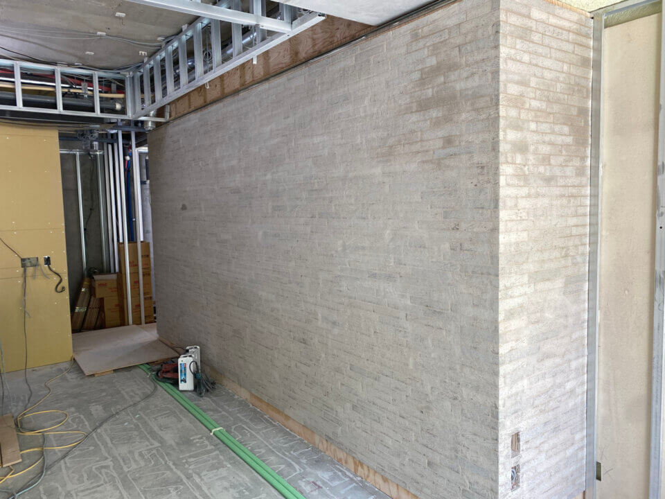 南麻布高級マンション リノベーション　研削研磨タイル工事