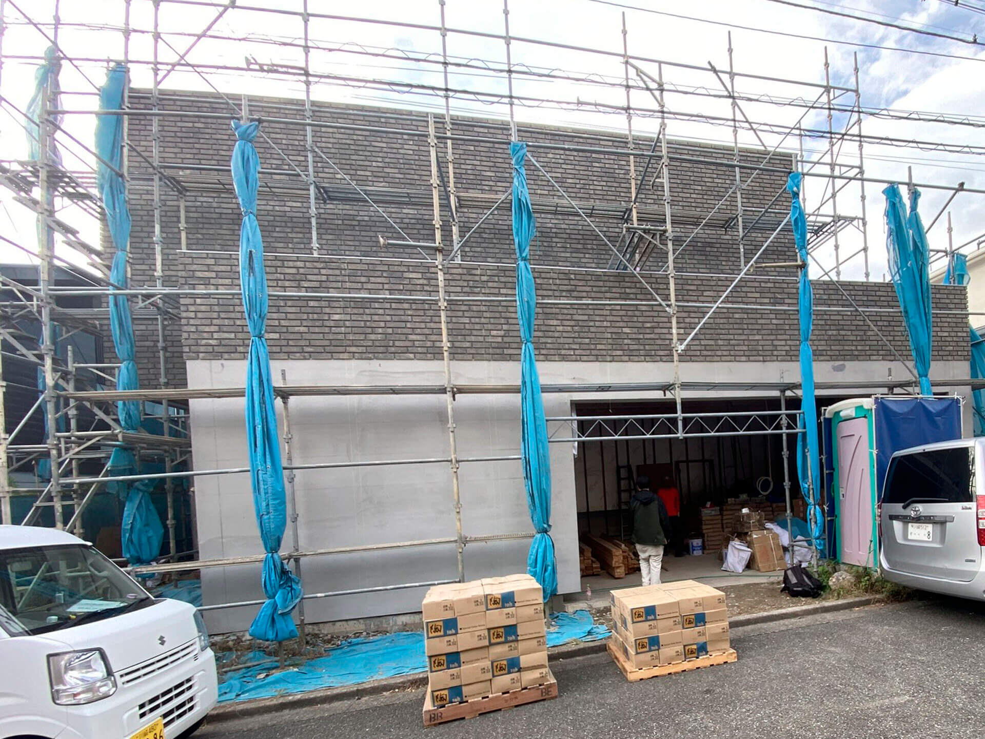 個人邸　外壁タイル貼り